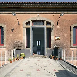 Landhaus Zahara, Carlentini